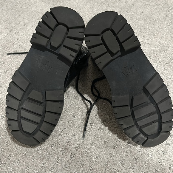 Zara girls flower ankle boots - Picture 3 of 7